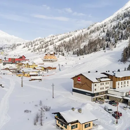 Vandrarhem Jugendgastehaus Alpincenter